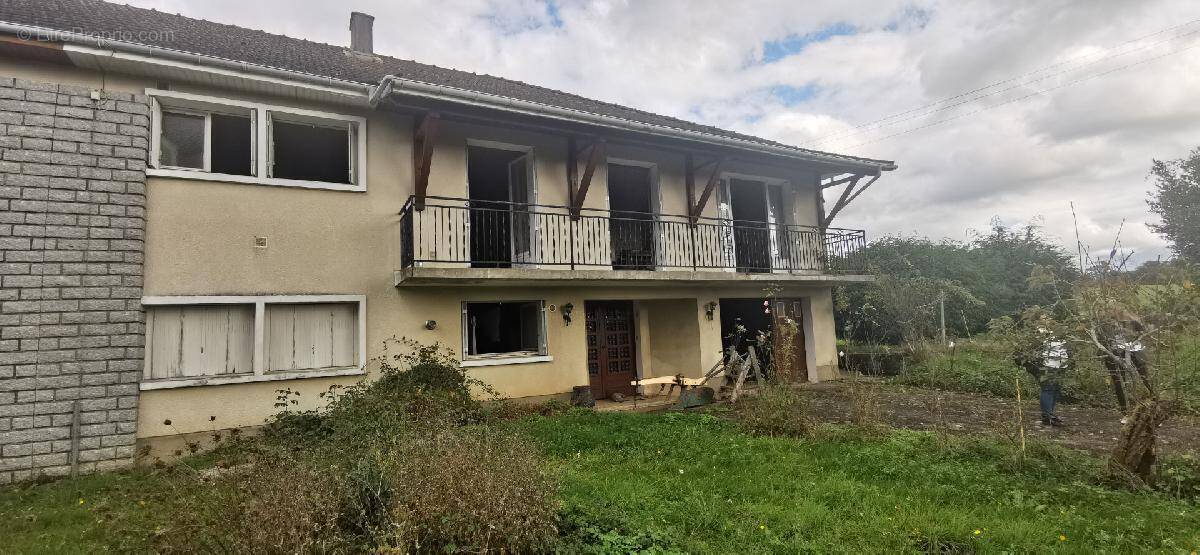 Maison à AIXE-SUR-VIENNE