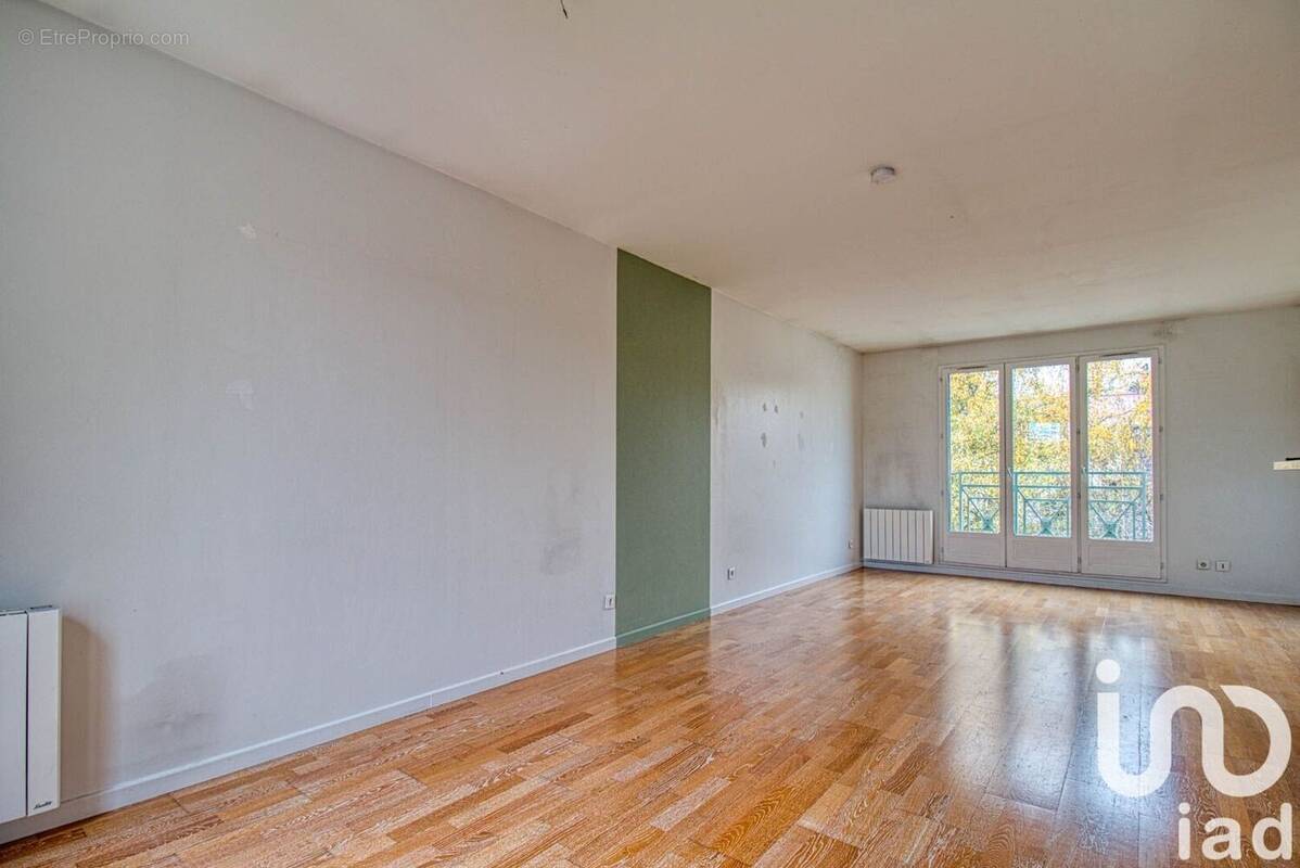 Photo 1 - Appartement à MAURECOURT