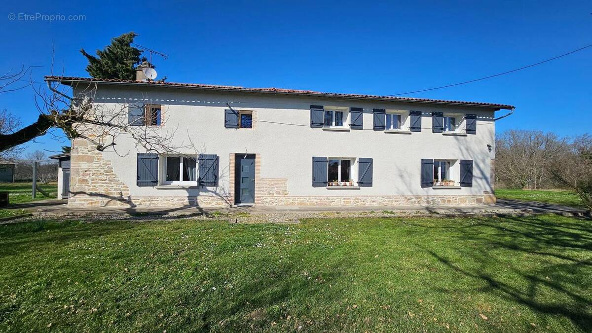 Photo 1 - Maison à MONCLAR-DE-QUERCY