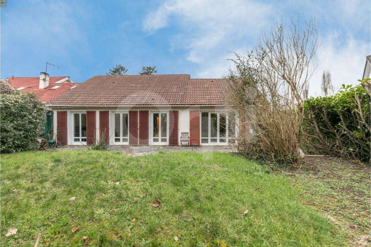 Maison à LIMEIL-BREVANNES