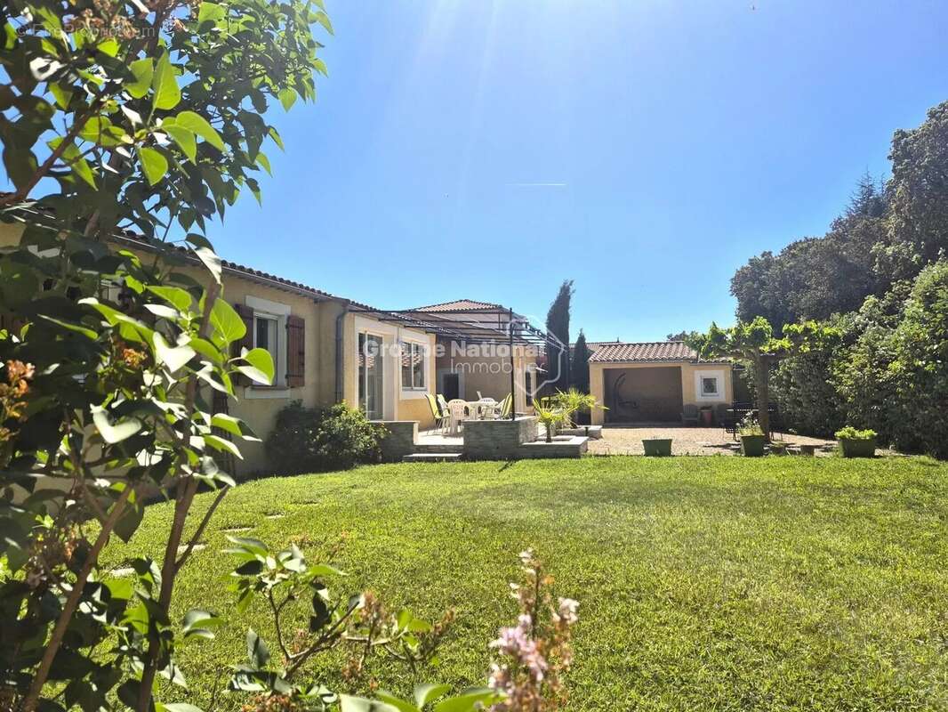 Maison à SORGUES