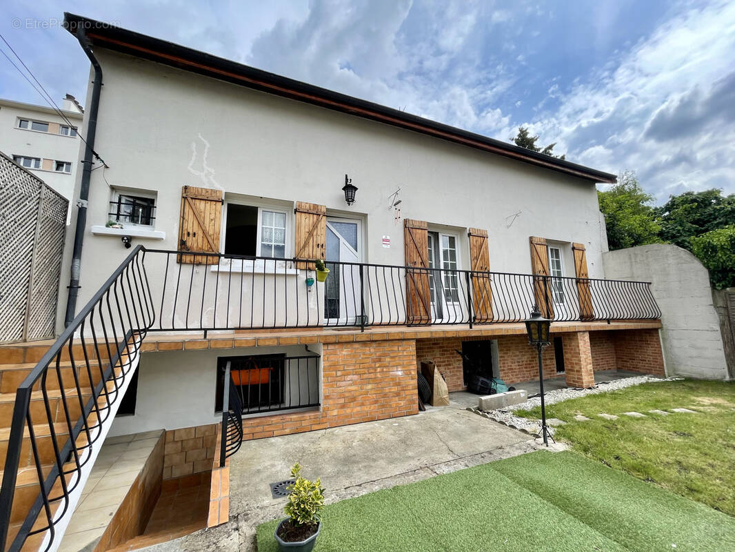 Maison à DRANCY