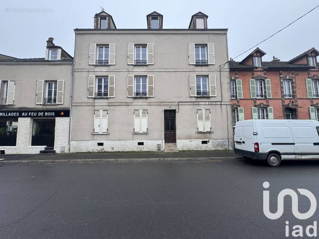 Photo 1 - Appartement à MONTEREAU-FAULT-YONNE
