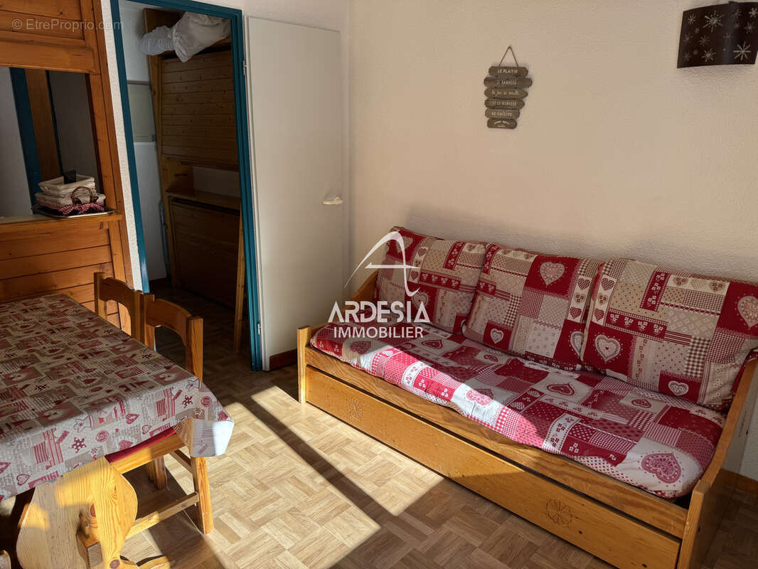 Appartement à AVRIEUX