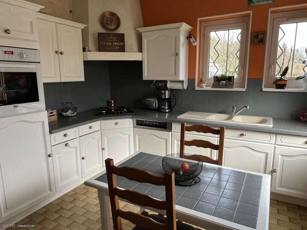 Maison à CIVRAY