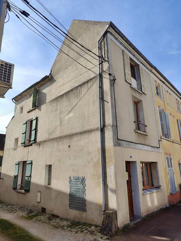 Photo 1 - Maison à LIZY-SUR-OURCQ