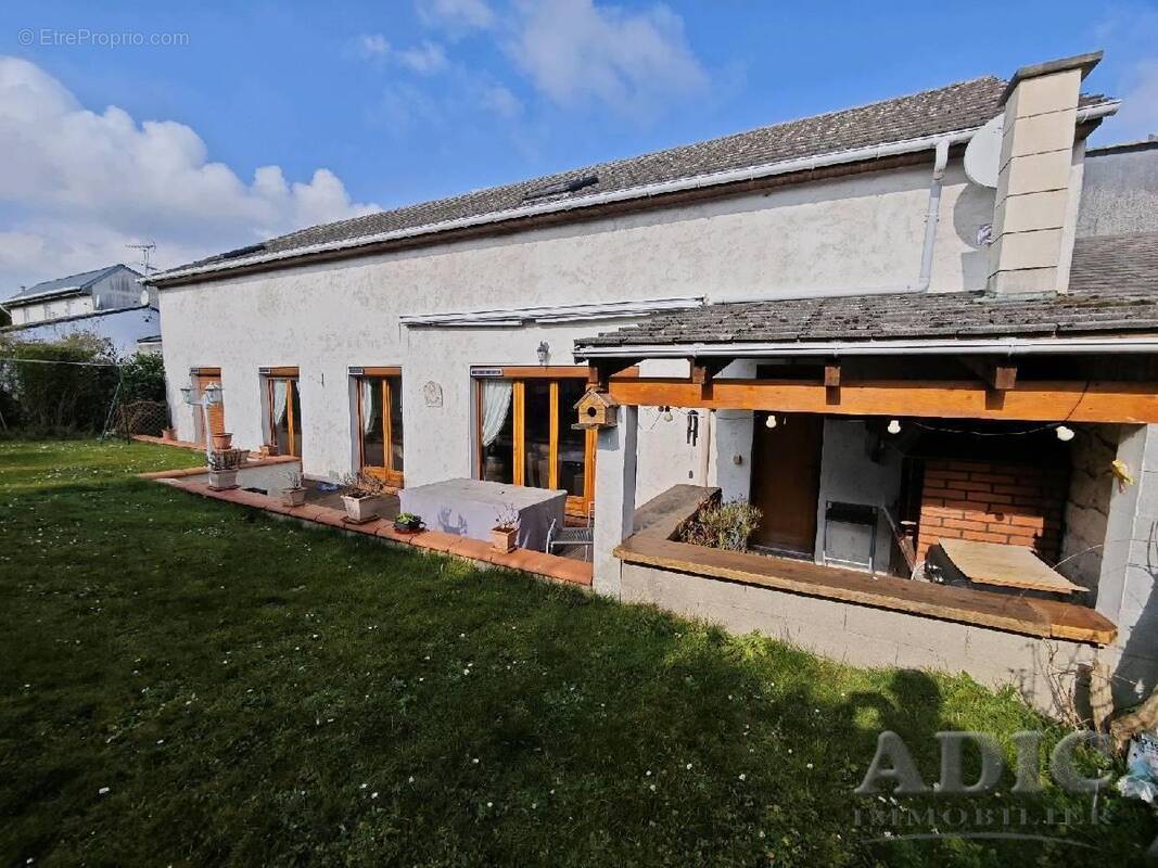 Maison à OTHIS