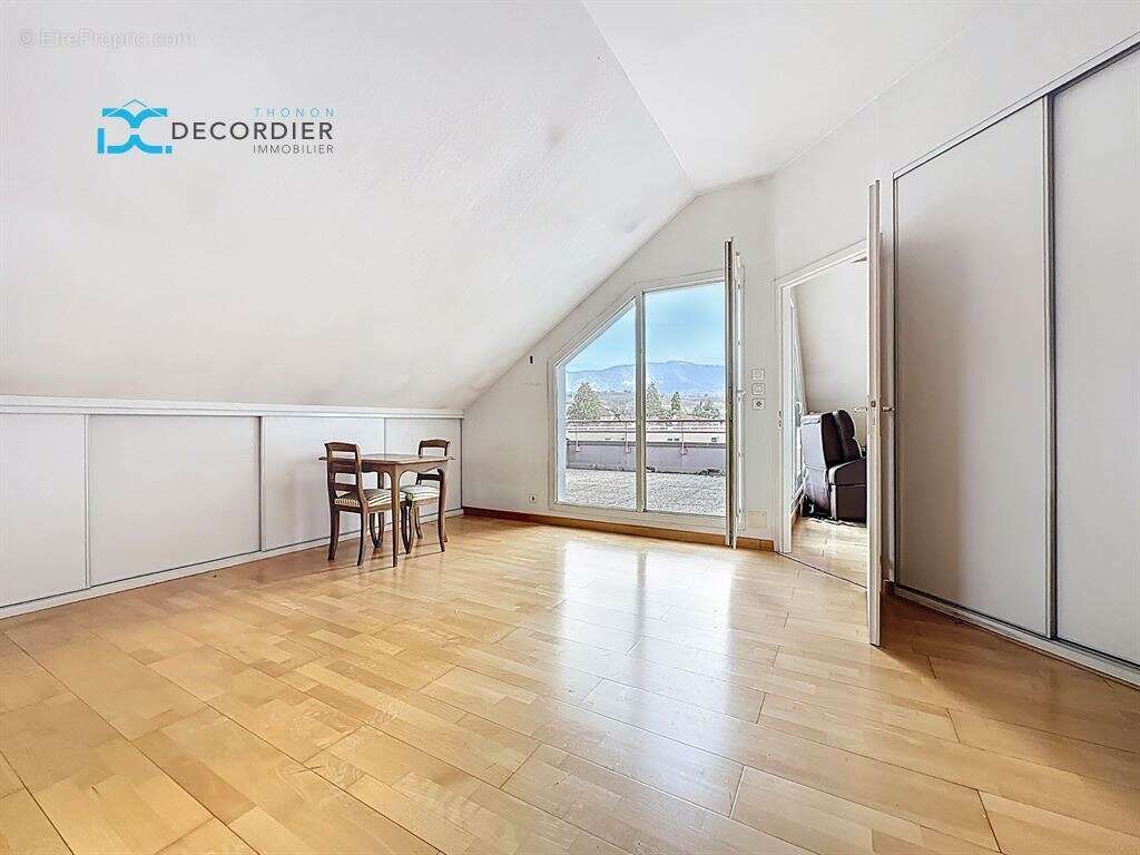 Appartement à THONON-LES-BAINS