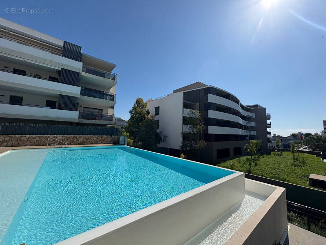 Appartement à VILLENEUVE-LOUBET