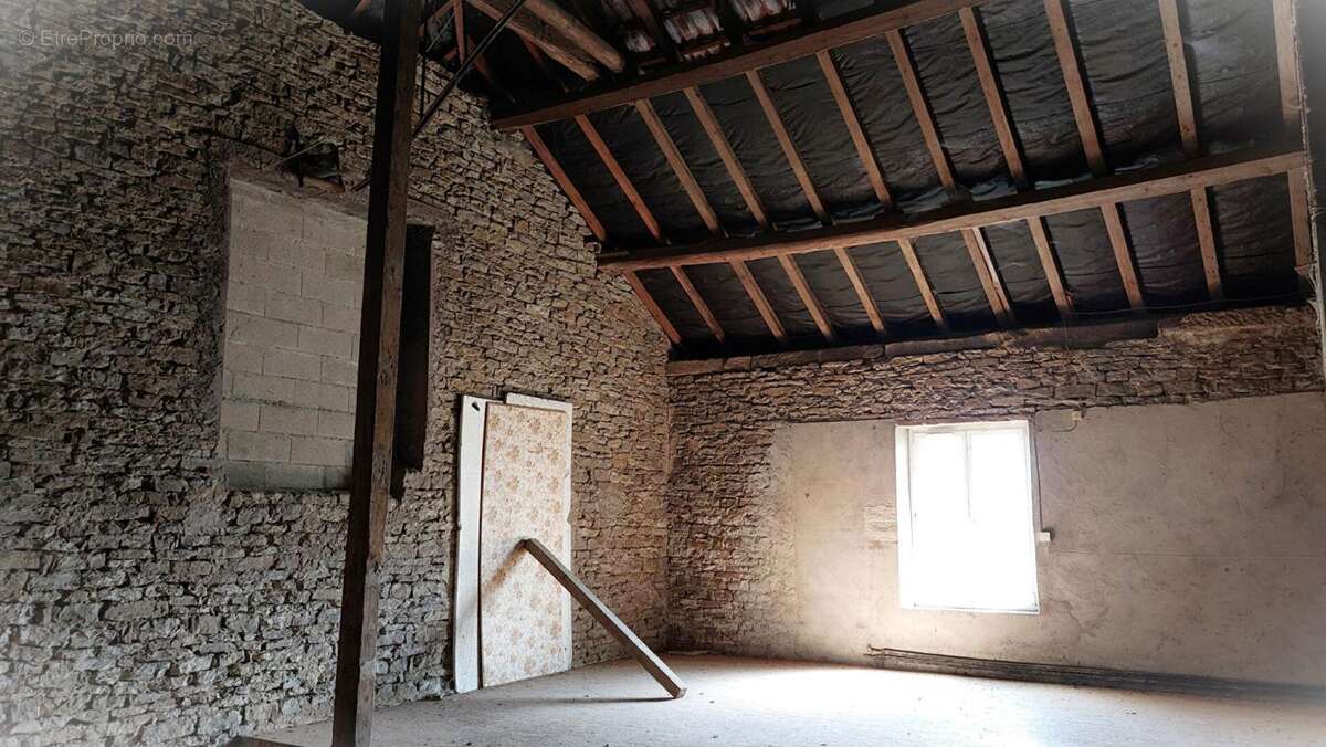 Maison à MARTINVELLE