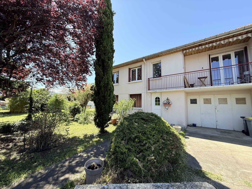 Maison à LE CENDRE