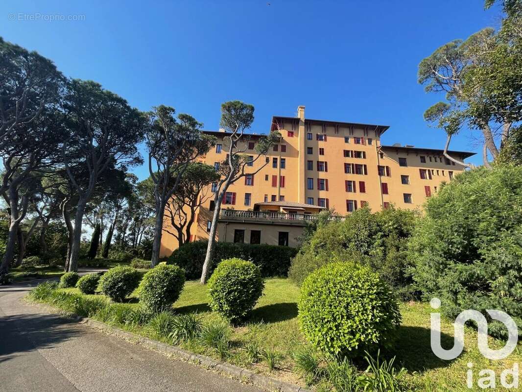 Photo 2 - Appartement à SAINT-RAPHAEL