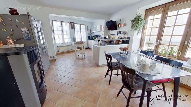 Maison à CAUVIGNY