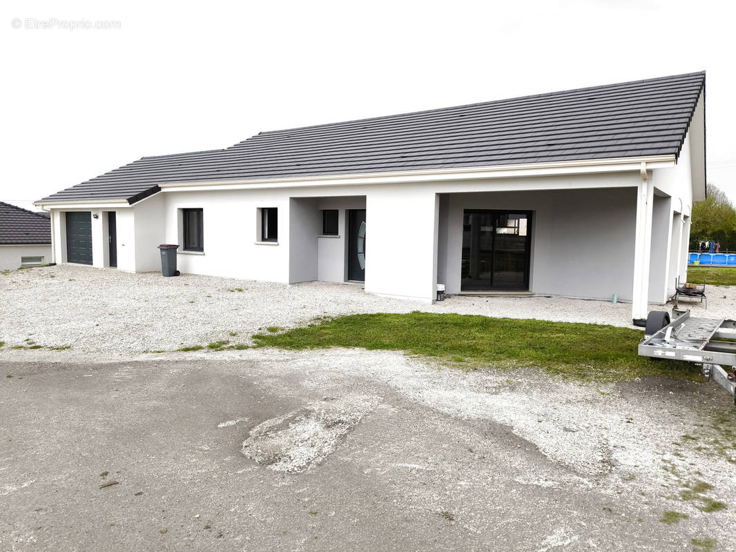 Maison à LUXEUIL-LES-BAINS