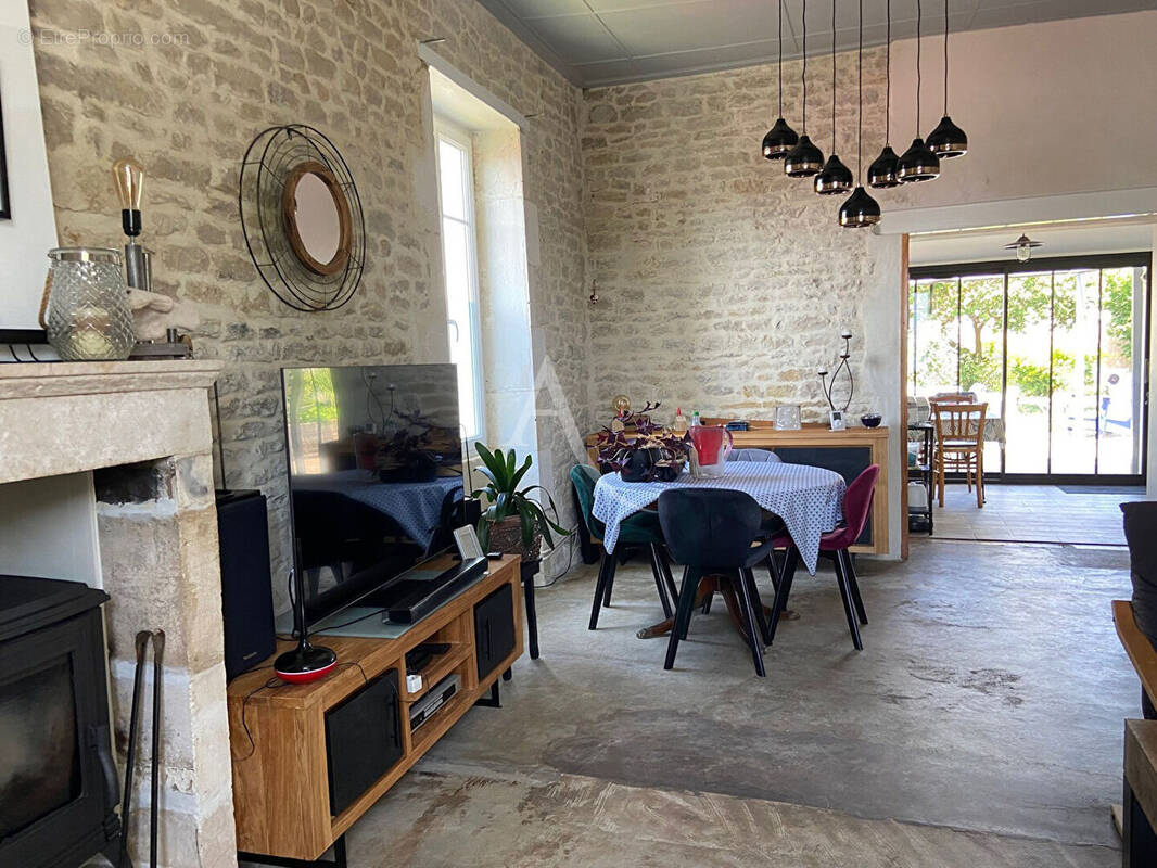 Maison à MARSILLY