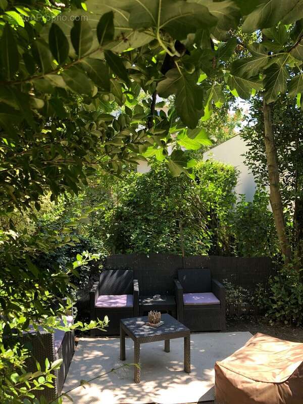 Appartement à SURESNES