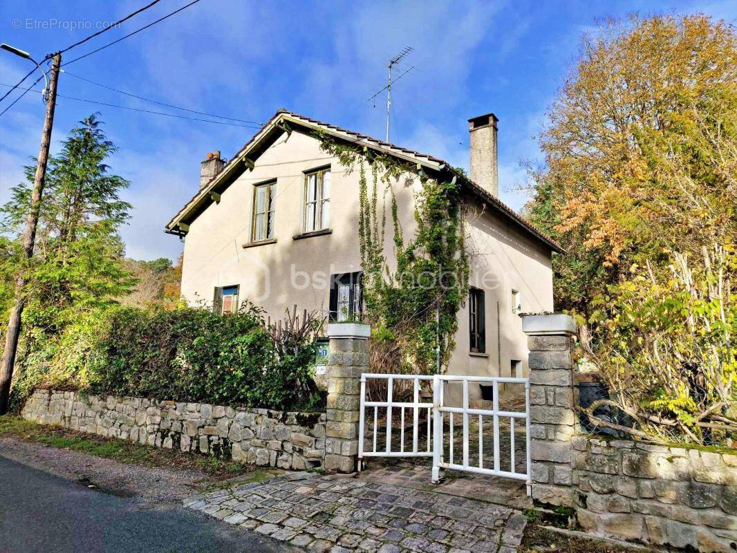 Maison à MONTIGNY-SUR-LOING