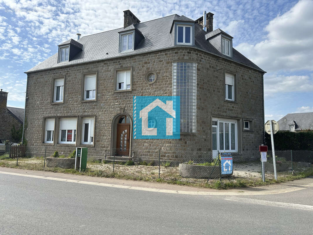 Maison à REFFUVEILLE