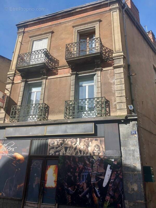 Appartement à THIERS