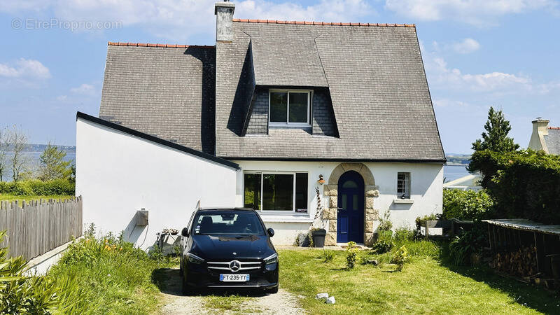 Maison à ROSCANVEL