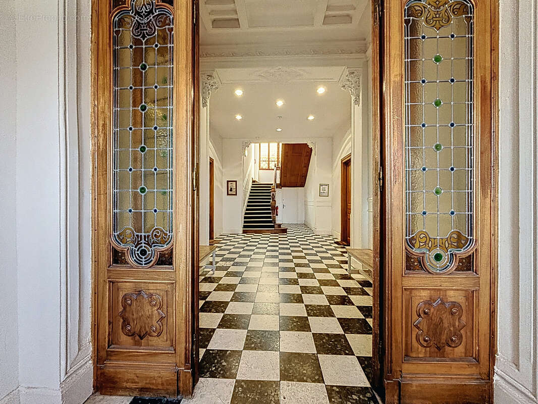 Appartement à JAUSIERS