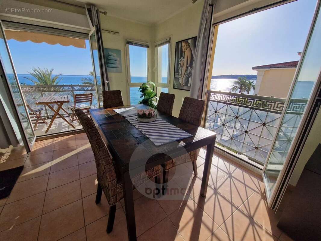 Appartement à MENTON
