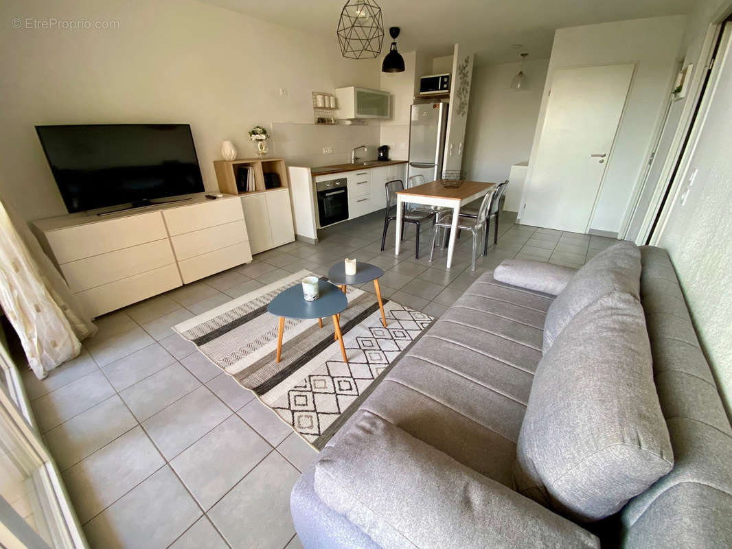 Appartement à LATTES