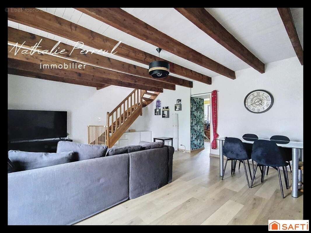 Photo 4 - Maison à LA CHAPELLE-DE-BRAIN