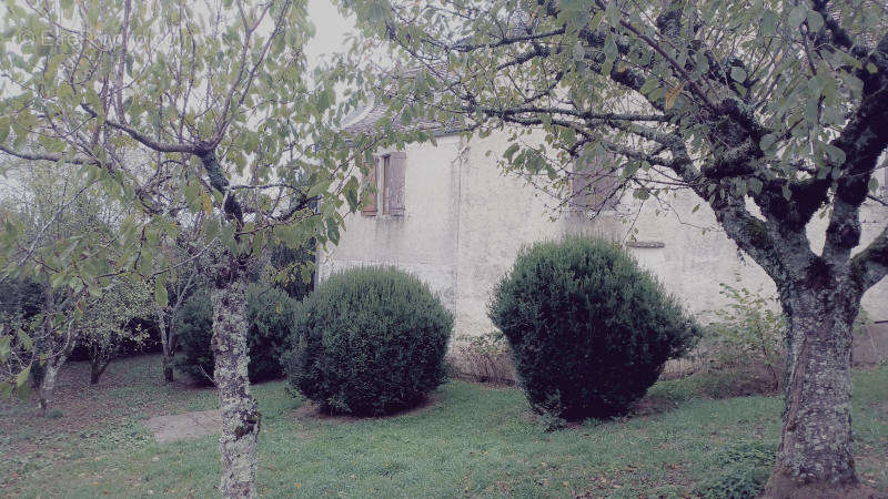 Maison à PUYLAGARDE