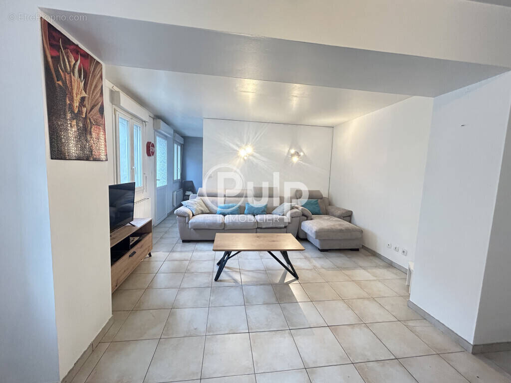 Appartement à DOUVRIN