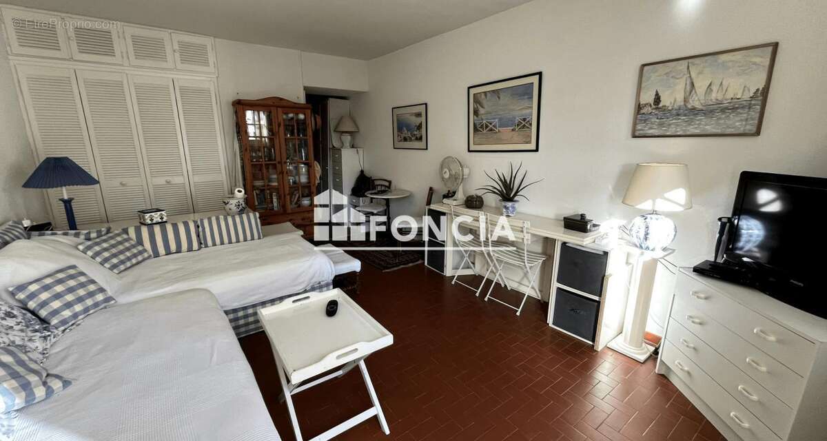 Appartement à HYERES