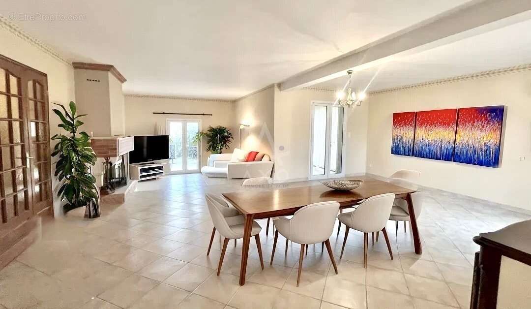 Maison à VIAS