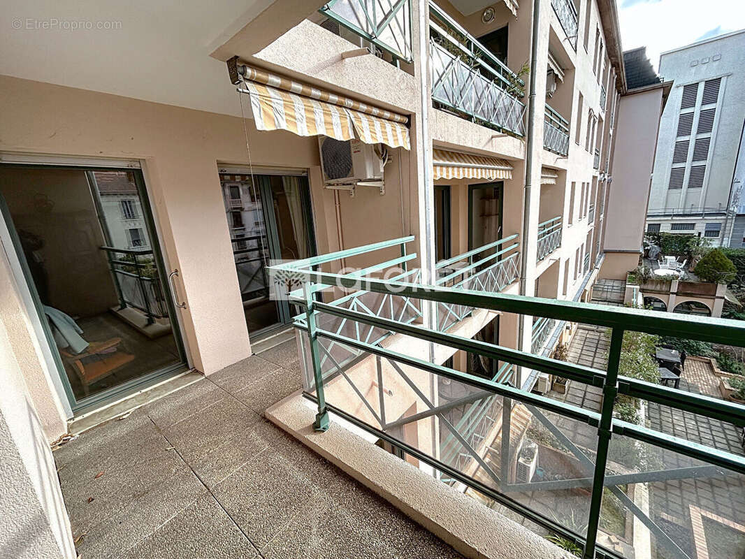 Appartement à LYON-1E