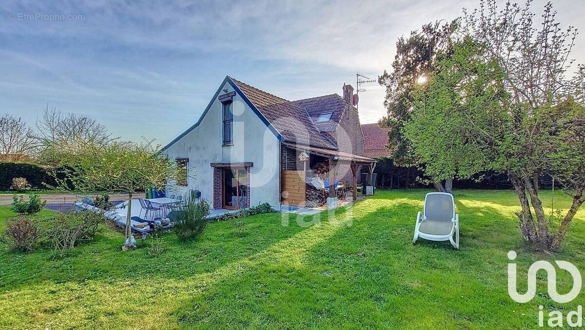 Photo 1 - Maison à POIX-DU-NORD