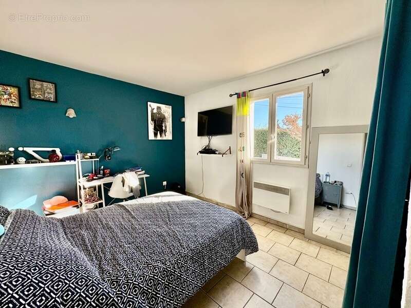 Maison à PUGET-SUR-ARGENS
