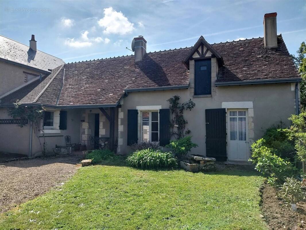 Maison à TOURNON-SAINT-MARTIN
