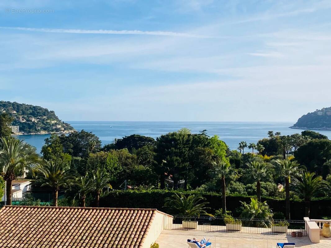 Appartement à VILLEFRANCHE-SUR-MER