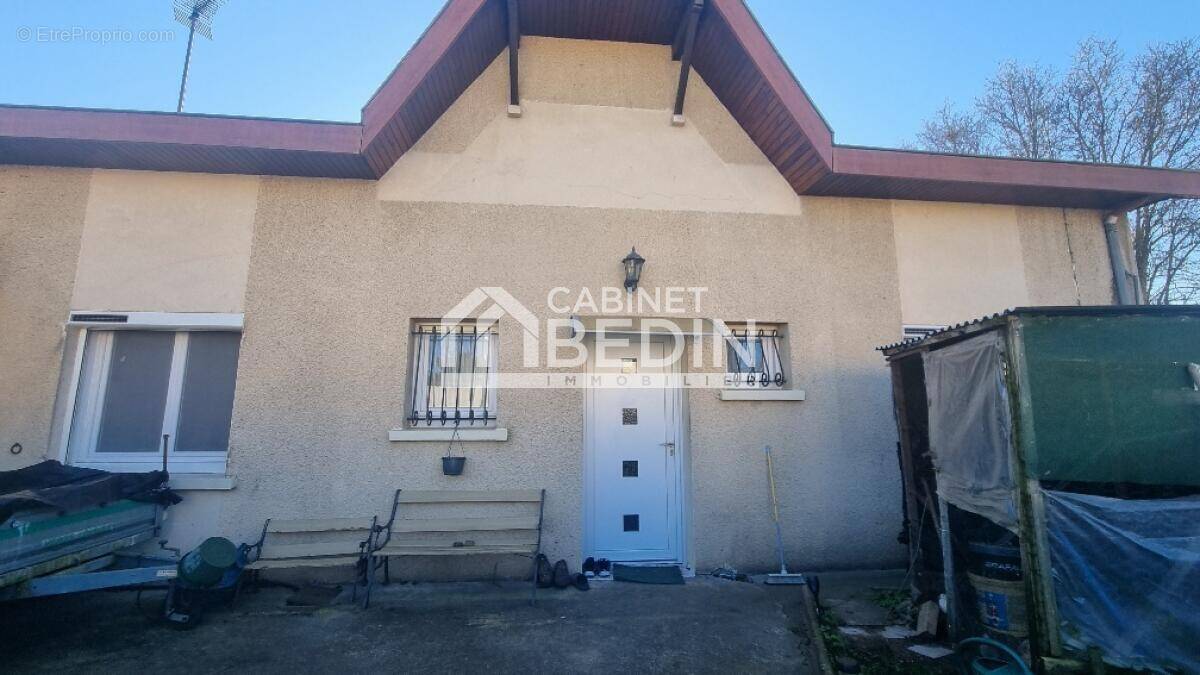 Maison à PORTETS