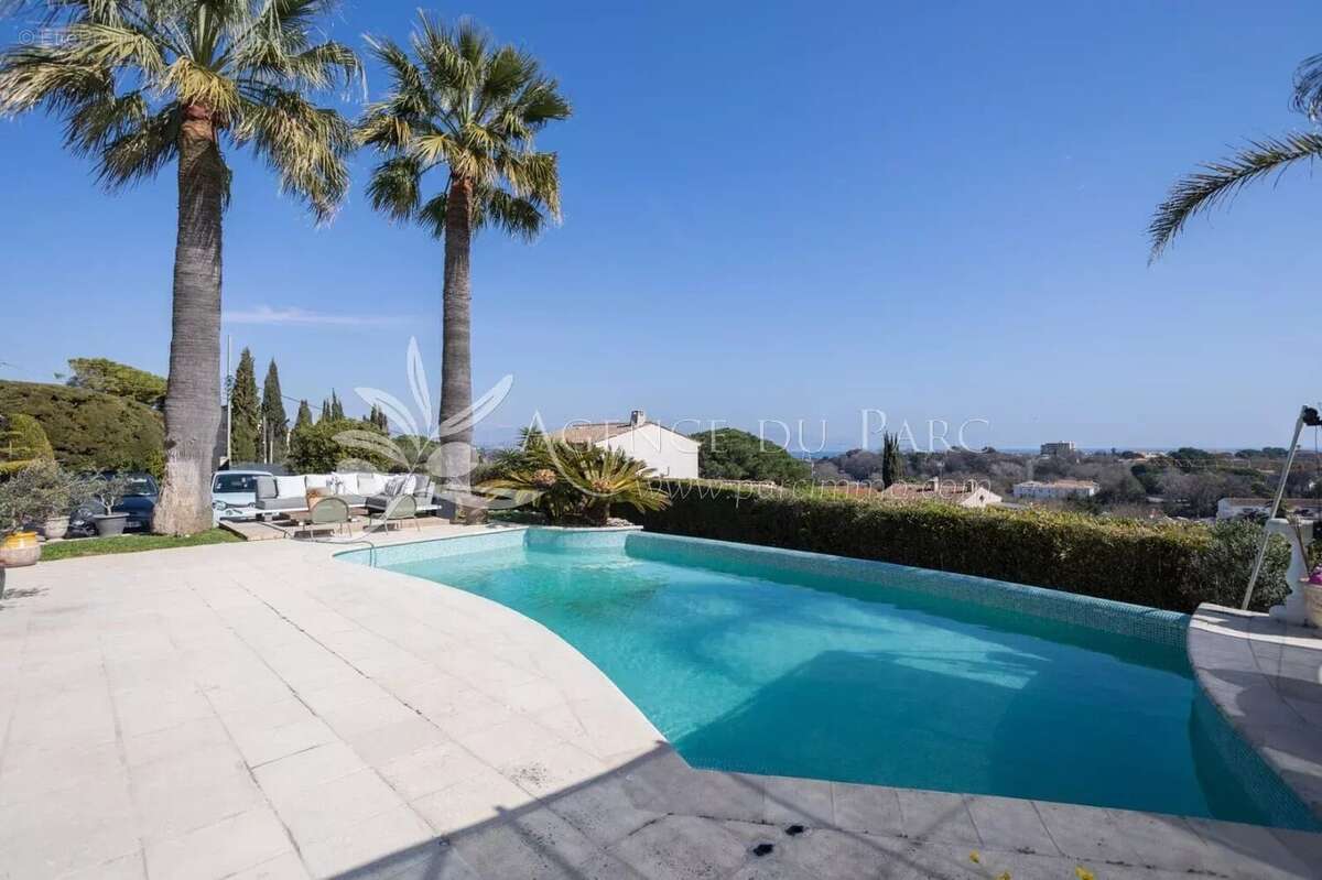 Maison à ANTIBES