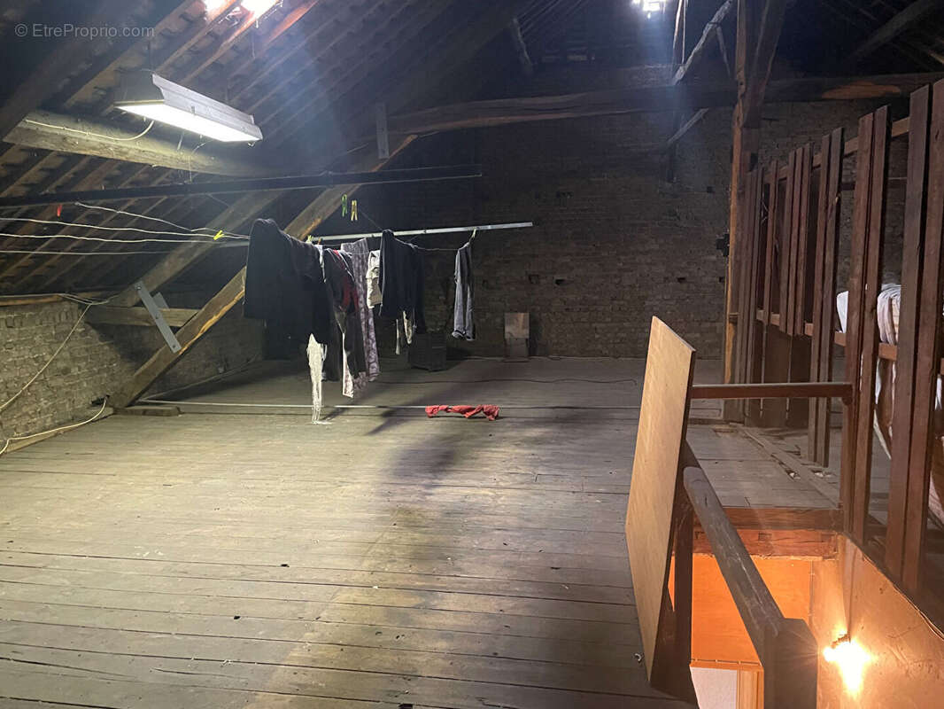 Appartement à LUCQUY