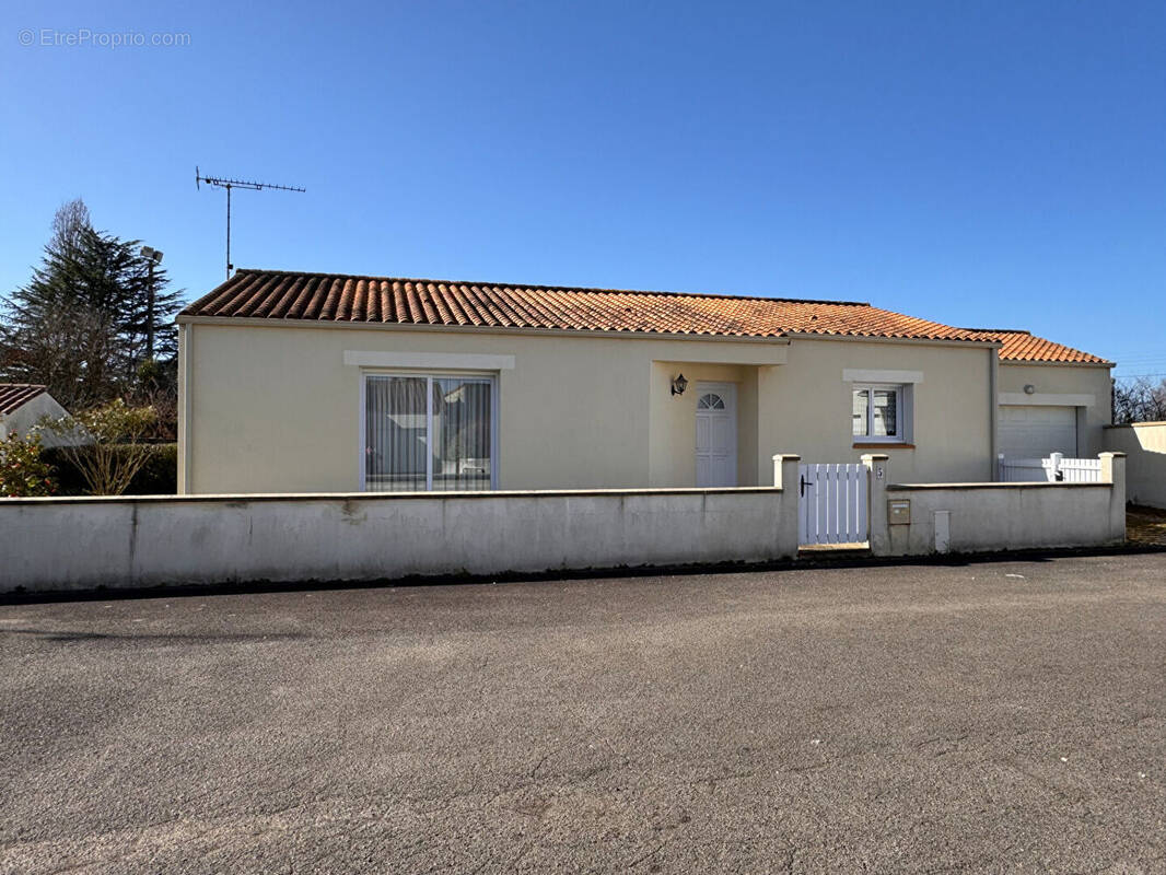 Maison à AIZENAY