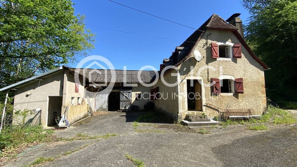 Maison à ARTIGUELOUVE