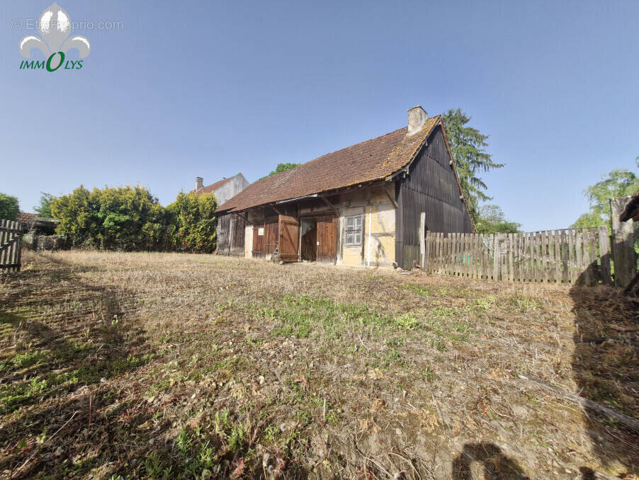 Maison à PONTOUX