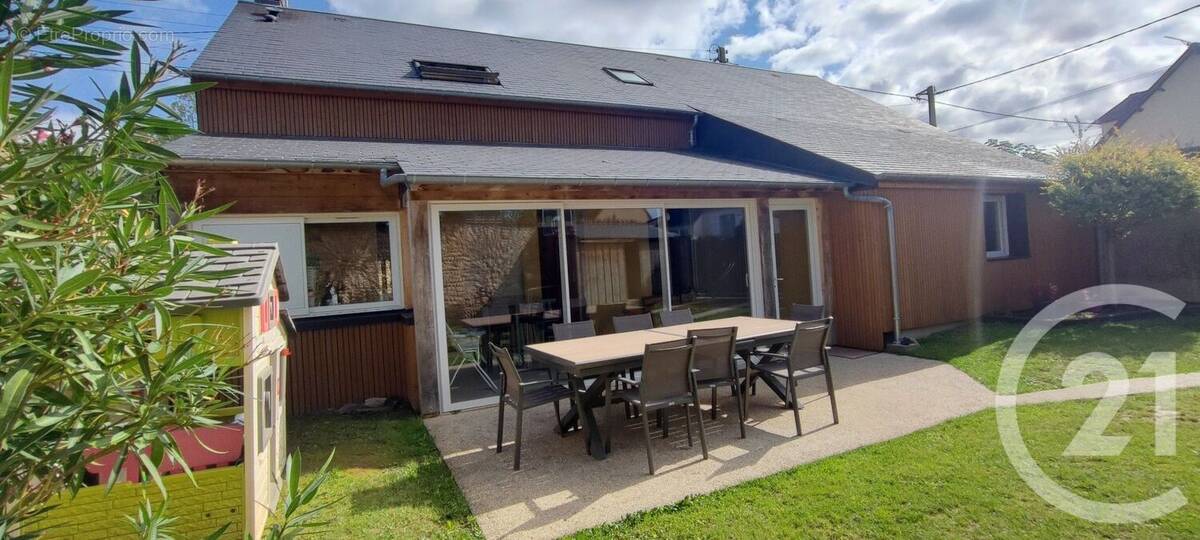 Maison à BROU