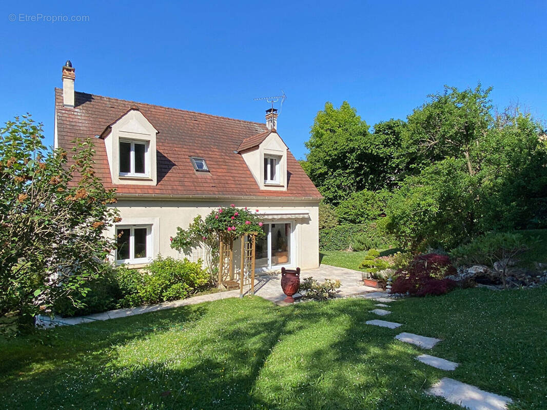 Maison à SOISY-SOUS-MONTMORENCY