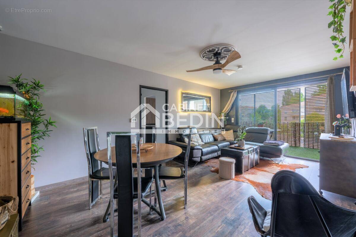 Appartement à BLANQUEFORT
