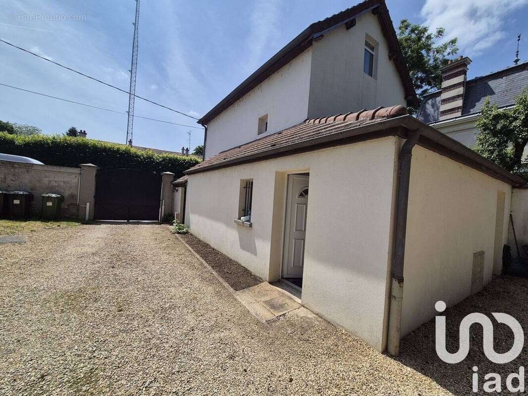 Photo 1 - Maison à LA FERTE-SOUS-JOUARRE