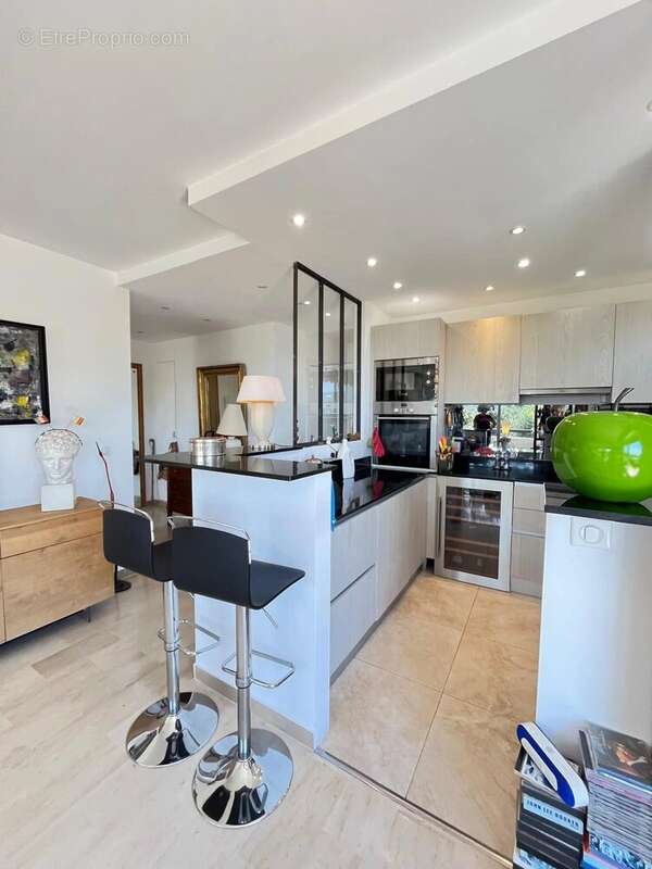 Appartement à LE CANNET