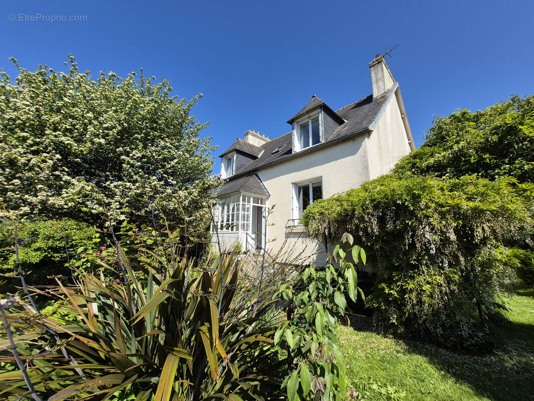 Maison à KERNILIS