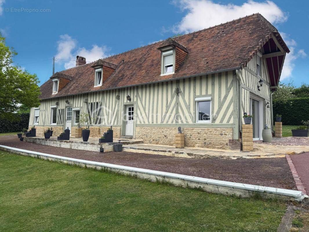Maison à FERVAQUES